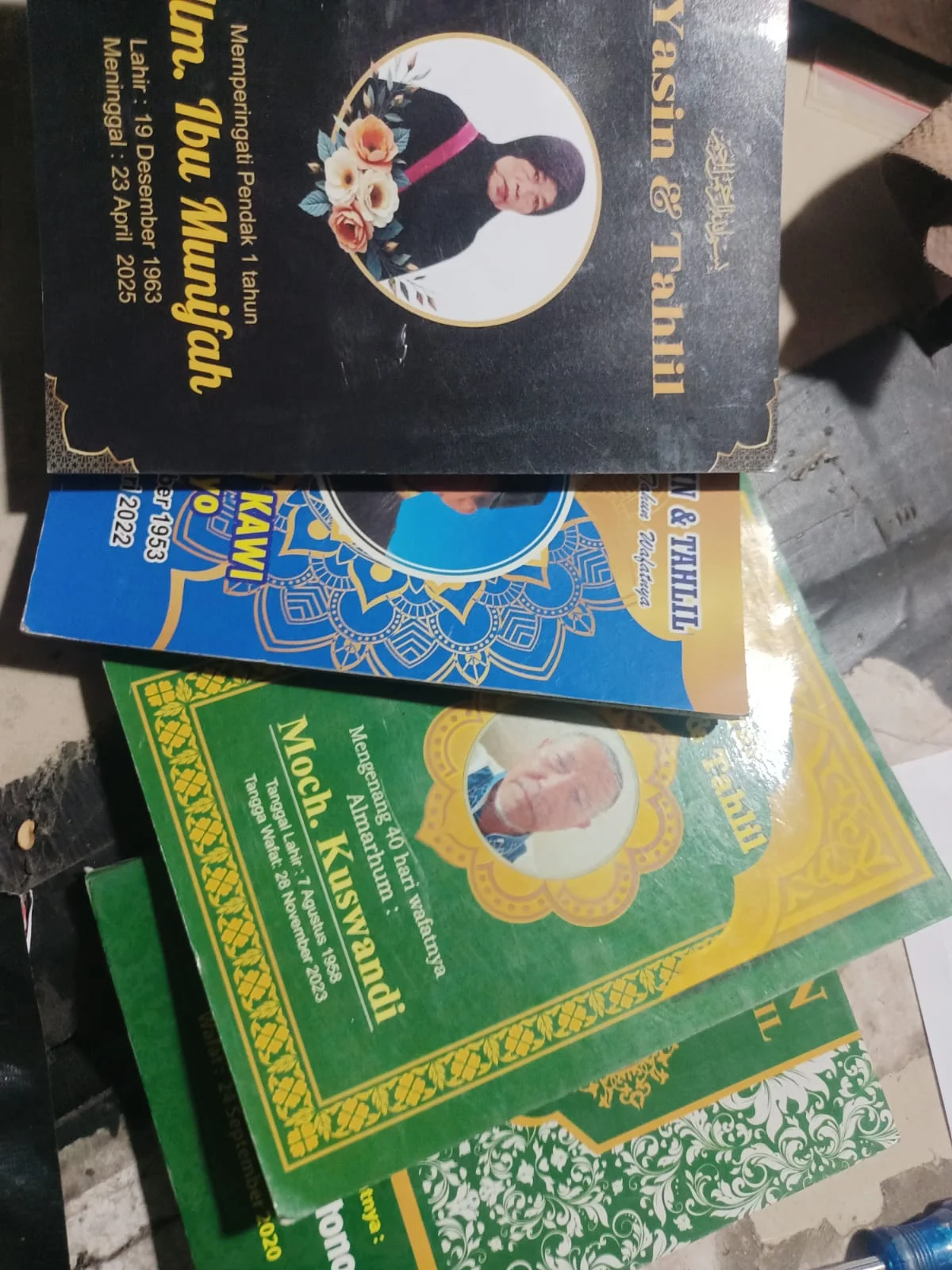 Isi Buku Yasin lengkap Arab Latin dan terjemah